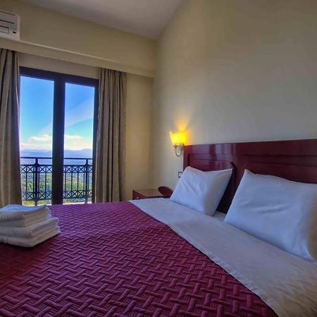 HOTEL ISAREIKO SPITI Aγια Θεωδορα Ίσαρης Εξωτερικό φωτογραφία