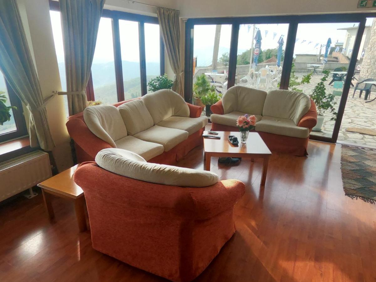 HOTEL ISAREIKO SPITI Aγια Θεωδορα Ίσαρης Εξωτερικό φωτογραφία