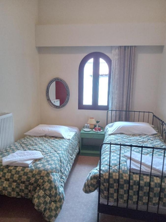 HOTEL ISAREIKO SPITI Aγια Θεωδορα Ίσαρης Εξωτερικό φωτογραφία
